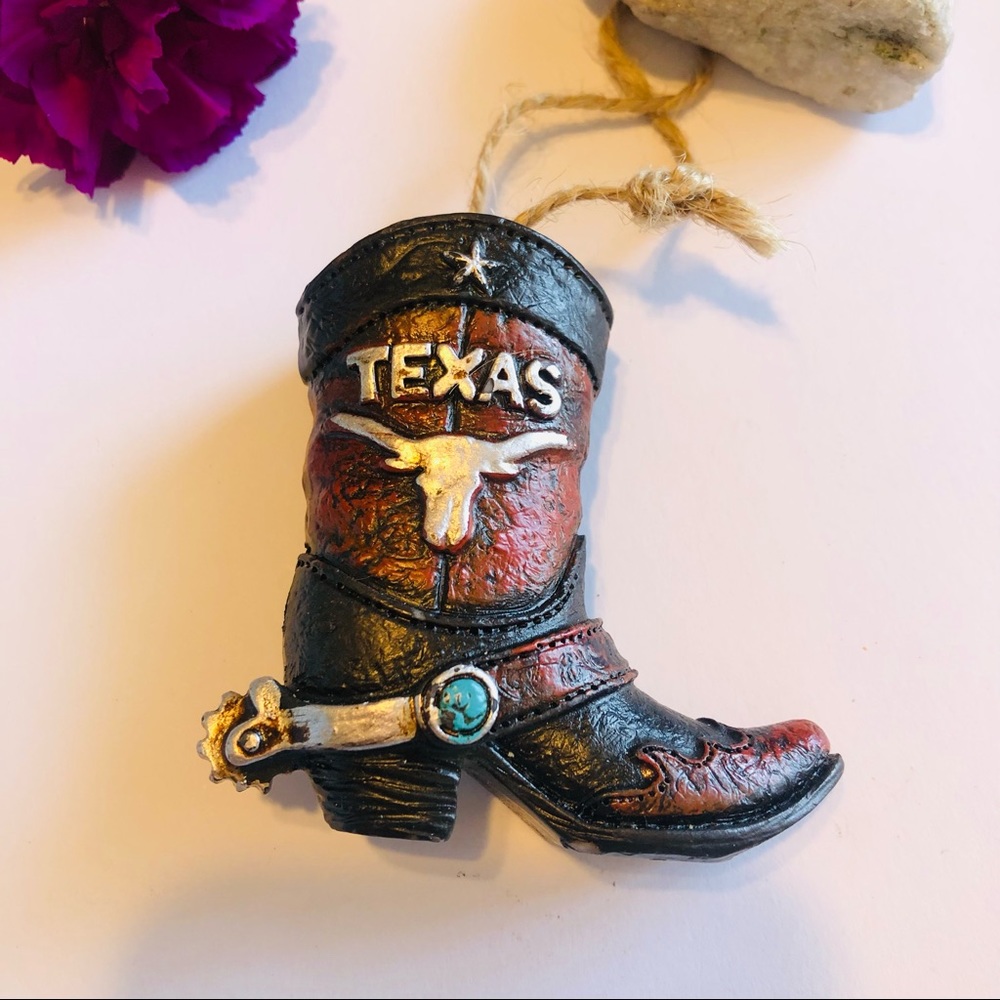 Texas boot decor